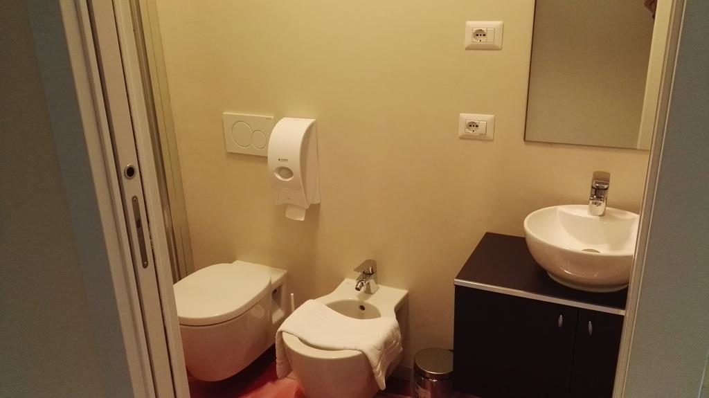 Hotel Elys Pieve Emanuele Ngoại thất bức ảnh