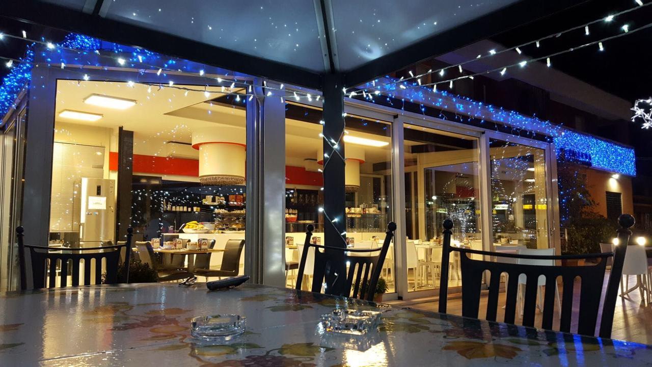 Hotel Elys Pieve Emanuele Ngoại thất bức ảnh